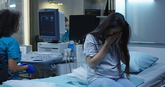 I begged my husband, Evan, to take me to the hospital. “Figure it out,” he muttered. “I’m not wasting gas for another false alarm.”